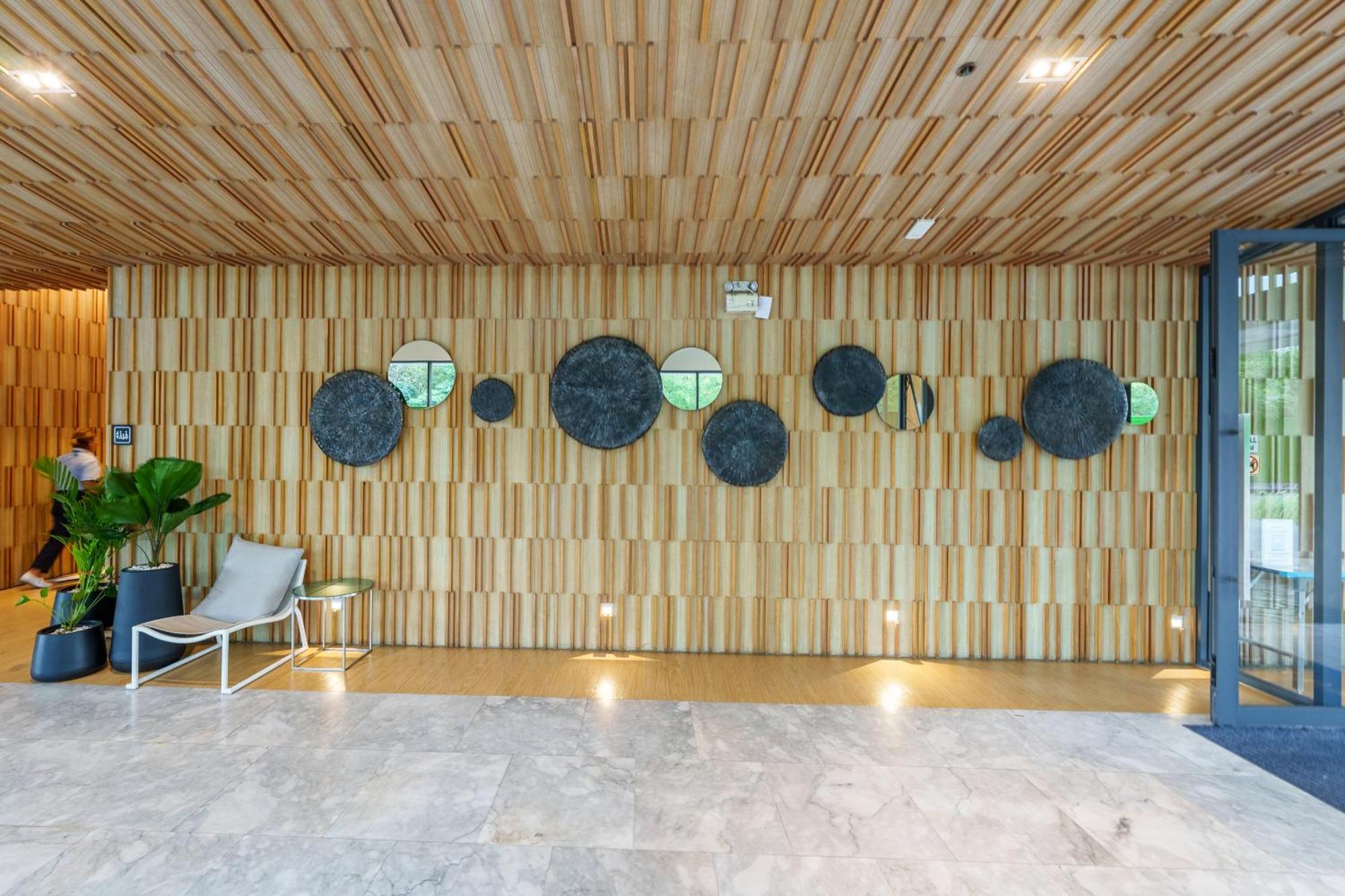 Veranda Residence By Ning Pantai Jomtien Bagian luar foto
